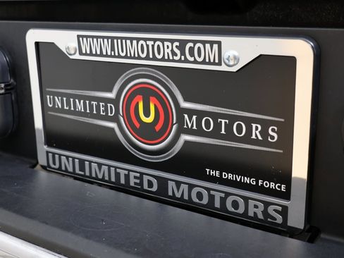 Used 2024 GMC Sierra 3500 SLE w/ SLE Value Package image 20