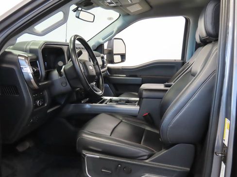 Used 2024 Ford F250 Lariat AWD/4WD image 16