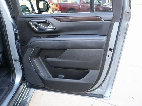 Certified 2024 GMC Yukon XL SLE w/ Gmc Pro Safety Plus Package image 15