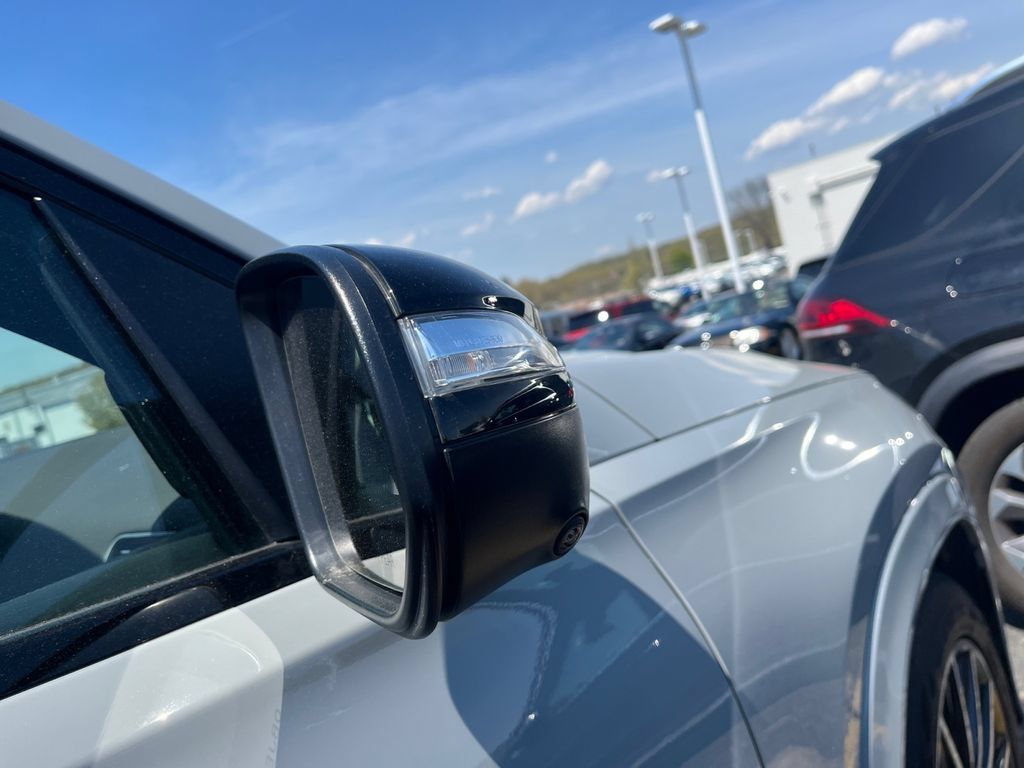 Certified 2026 Mercedes-Benz GLS 580 4MATIC image 15