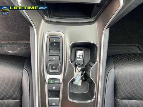 Used 2022 Honda Accord Sport image 25