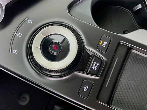 New 2025 Kia EV6 Wind image 13