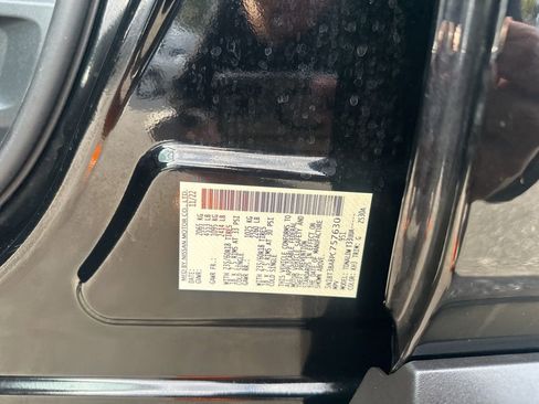 Used 2023 Nissan Rogue SV image 20