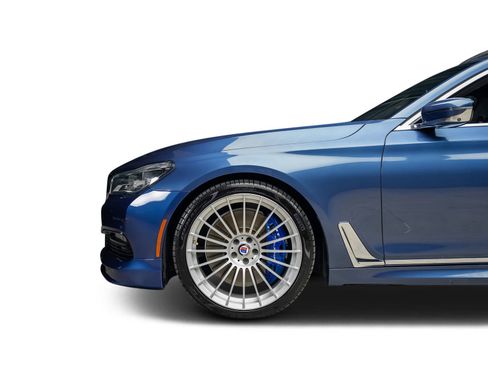 Used 2018 BMW ALPINA B7 xDrive AWD/4WD image 26