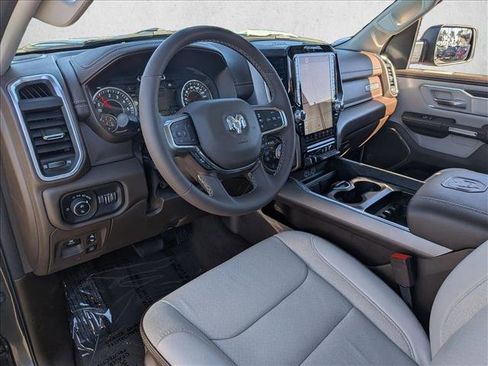 Used 2025 RAM 1500 Laramie w/ Laramie Southwest Edition image 30