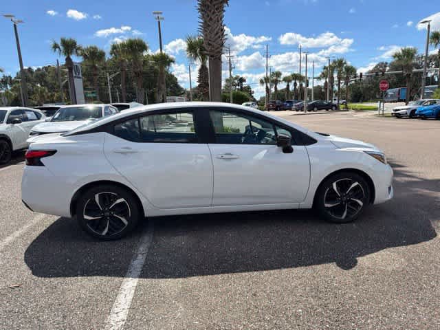 Used 2024 Nissan Versa SR FWD image 13