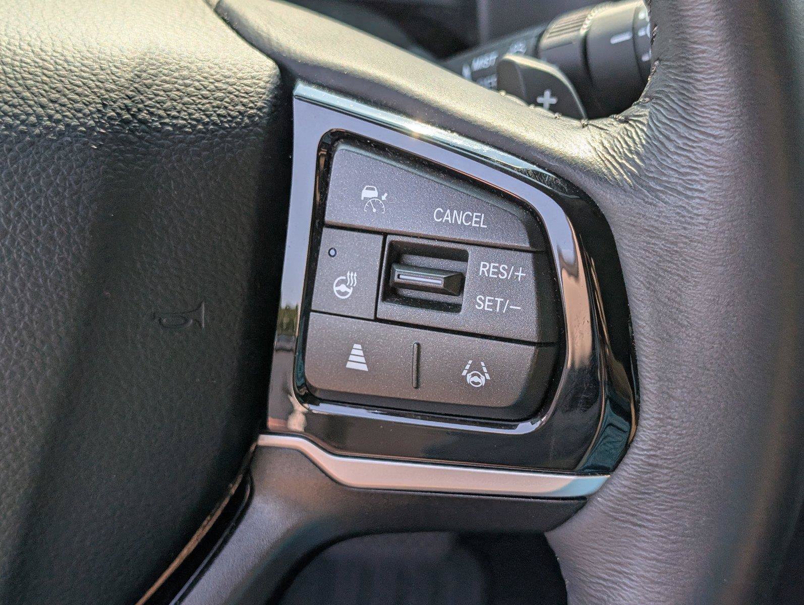 Used 2025 Honda Odyssey Elite image 28