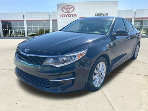 Used 2018 Kia Optima LX w/ 17" Alloy Wheels Package FWD image 7
