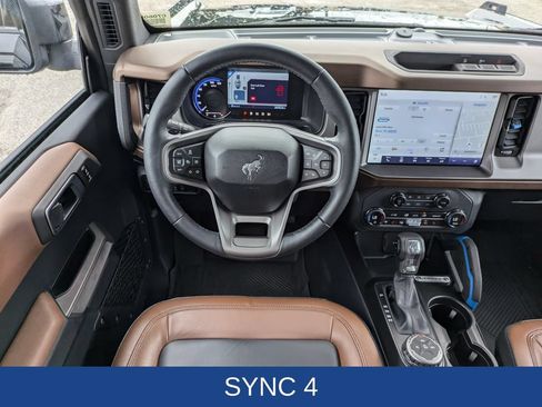 Certified 2023 Ford Bronco Outer Banks AWD/4WD image 16
