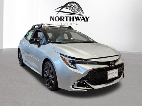 New 2025 Toyota Corolla XSE image 6