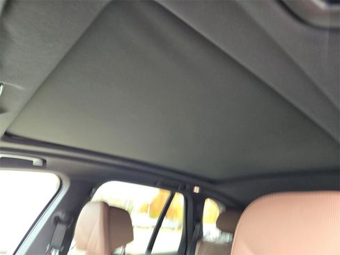 Used 2025 BMW X5 xDrive40i image 21