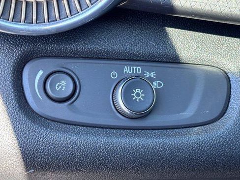 Used 2024 Chevrolet Trax ACTIV FWD image 20