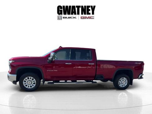 Used 2024 Chevrolet Silverado 2500 LTZ w/ LTZ Premium Package AWD/4WD image 8