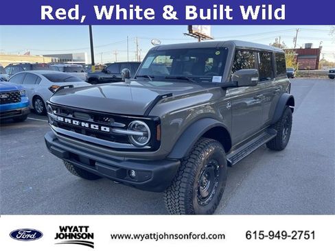 New 2025 Ford Bronco Outer Banks w/ Sasquatch Package image 7