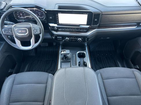 Used 2025 GMC Sierra 1500 Elevation AWD/4WD image 14