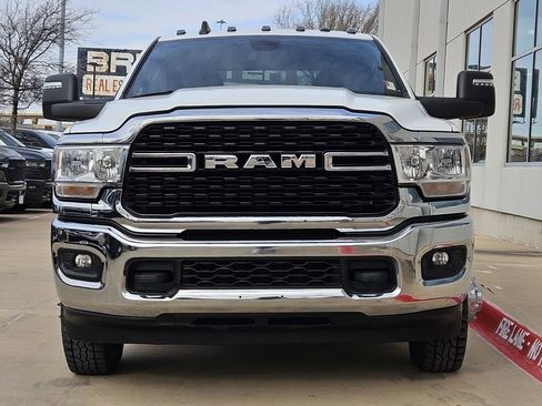 Used 2024 RAM 3500 Big Horn image 2