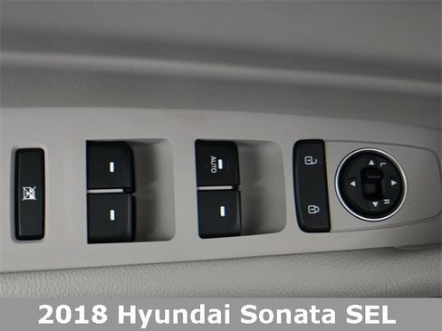 Used 2018 Hyundai Sonata SEL w/ Cargo Package image 12