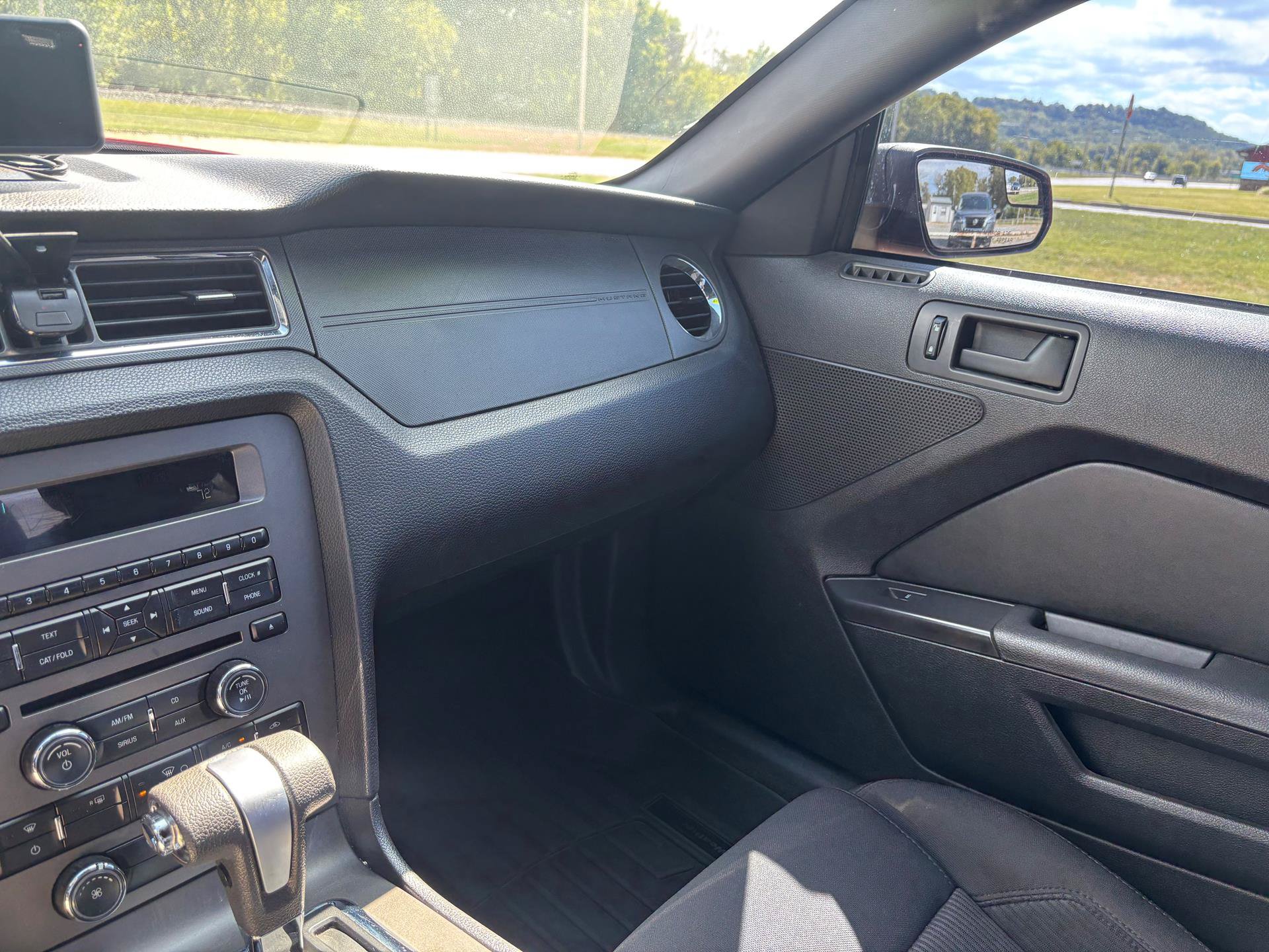 Used 2012 Ford Mustang Coupe RWD image 15
