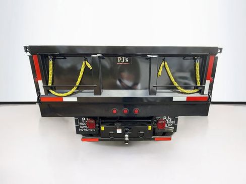 New 2026 Ford F550 4x4 Regular Cab Super Duty image 18
