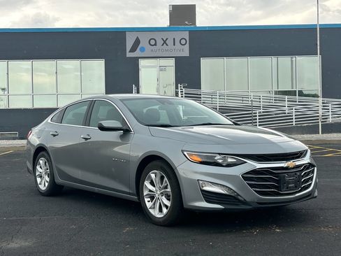 Used 2024 Chevrolet Malibu LT FWD image 1