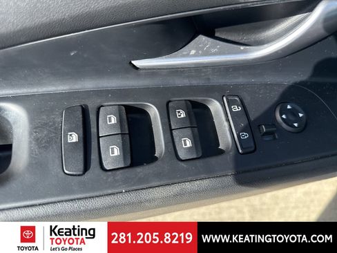 Used 2023 Hyundai Elantra SEL image 10