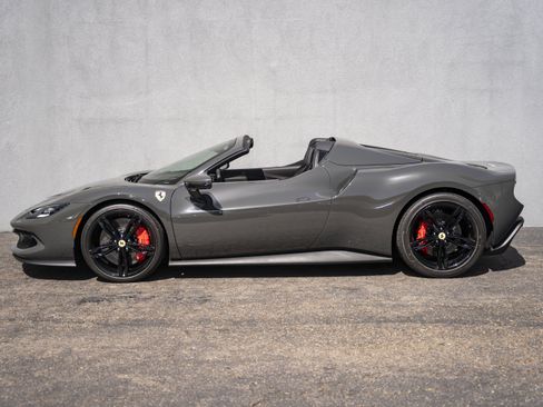 Certified 2026 Ferrari 296 GTS RWD image 2
