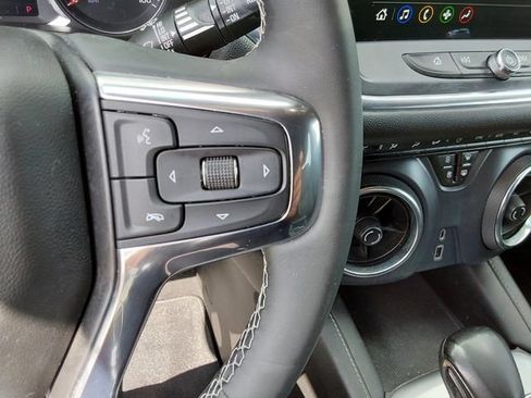 Used 2023 Chevrolet Blazer LT w/ Midnight/Sport Edition FWD image 29