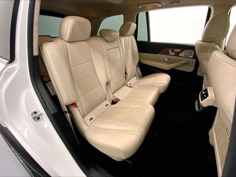 Certified 2021 Mercedes-Benz GLS 450 4MATIC image 13