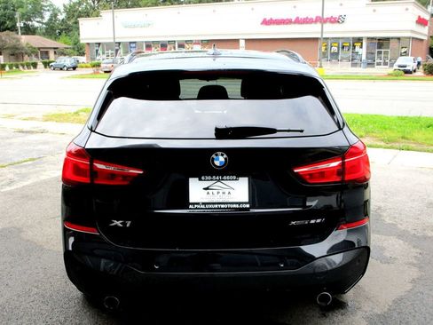 Used 2018 BMW X1 xDrive28i w/ M Sport Package image 9