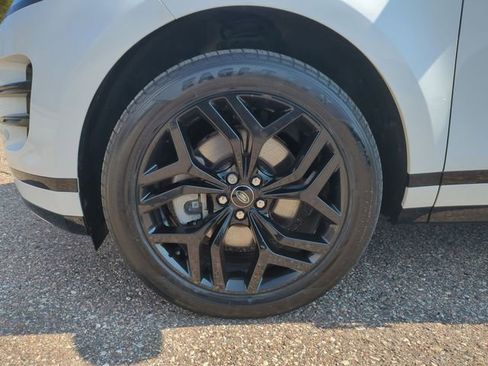 Used 2023 Land Rover Range Rover Evoque R-Dynamic S image 21