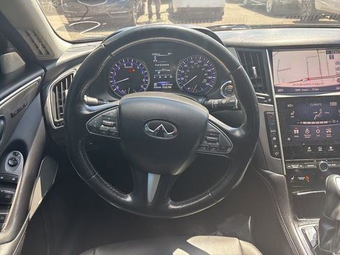 Used 2017 INFINITI Q50 3.0t Premium w/ Driver Assistance Package AWD/4WD image 12