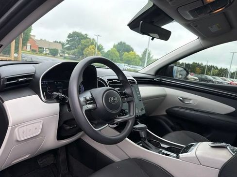 Used 2024 Hyundai Tucson SEL FWD image 12