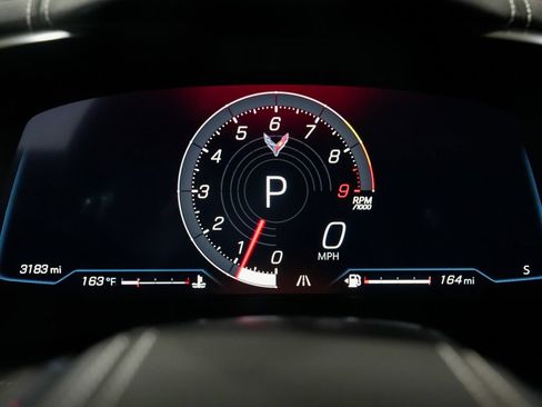 Used 2025 Chevrolet Corvette Z06 RWD image 12