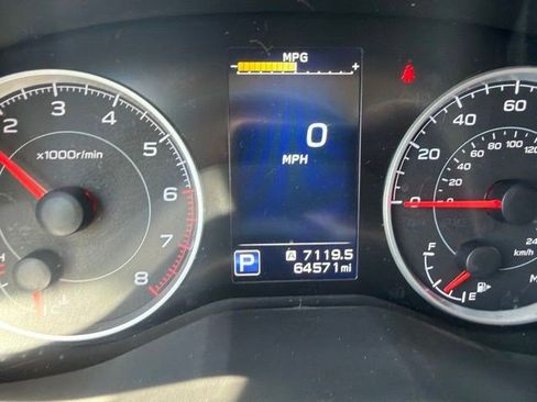 Used 2020 Subaru Ascent Premium w/ Convenience Package AWD/4WD image 18