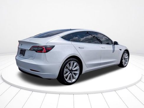 Used 2020 Tesla Model 3 Long Range AWD/4WD image 3