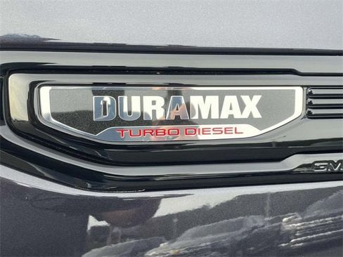 New 2026 GMC Sierra 1500 Elevation image 7