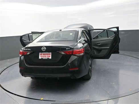 Used 2023 Nissan Sentra SV image 40
