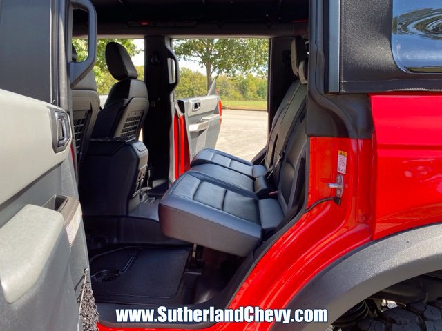 Used 2023 Ford Bronco Black Diamond AWD/4WD image 31