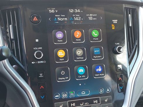 Used 2025 Subaru Outback Premium image 20