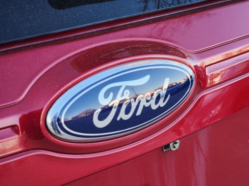 Used 2014 Ford Edge SEL w/ Equipment Group 205A image 12