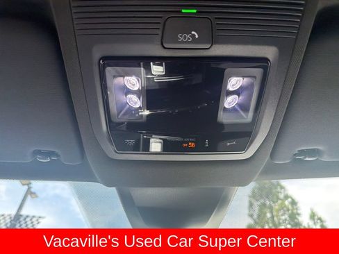 Used 2025 Volkswagen Atlas Cross Sport SE FWD image 21