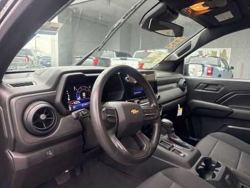 Used 2023 Chevrolet Colorado W/T image 14