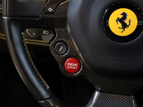 Used 2011 Ferrari 458 Italia Coupe RWD image 90