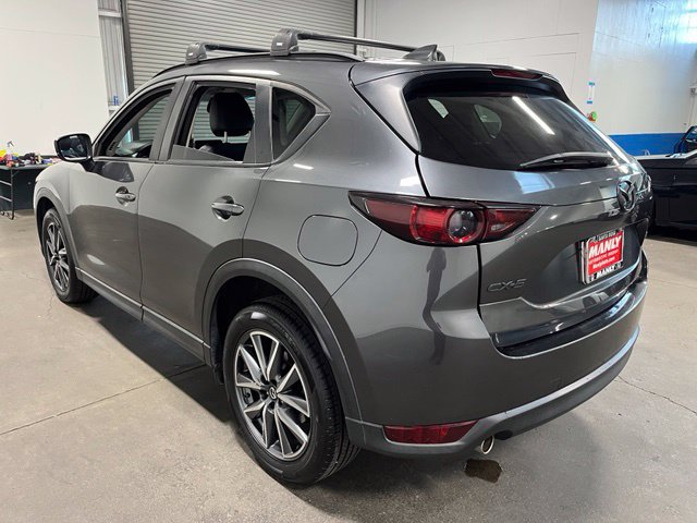 Used 2018 MAZDA CX-5 Touring w/ Preferred Equipment Package FWD image 5