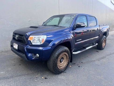 Used 2013 Toyota Tacoma 4x4 Double Cab image 1