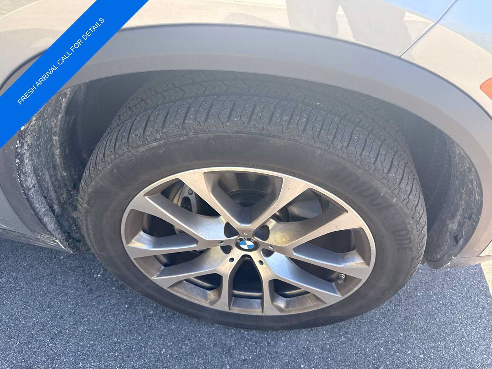 Used 2024 BMW X5 xDrive40i w/ Premium Package AWD/4WD image 5