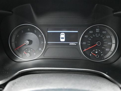 Used 2023 Kia Forte LXS image 13