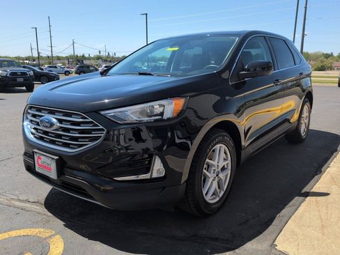 Used 2021 Ford Edge SEL w/ Cargo Accessory Package AWD/4WD image 4