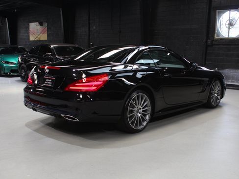 Used 2019 Mercedes-Benz SL 450 w/ Premium Package image 17