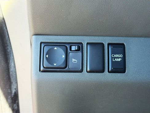 Used 2016 Nissan Frontier SV w/ SV Value Truck Package image 28